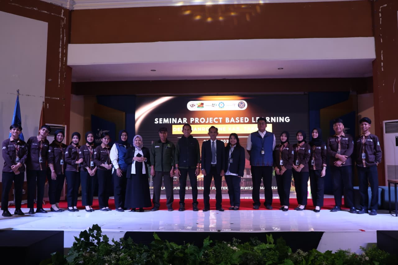 Seminar Project Based Learning Prodi Destinasi Poltekpar Makassar Tekankan Kolaborasi Pengembangan Desa Wisata Sanrobone