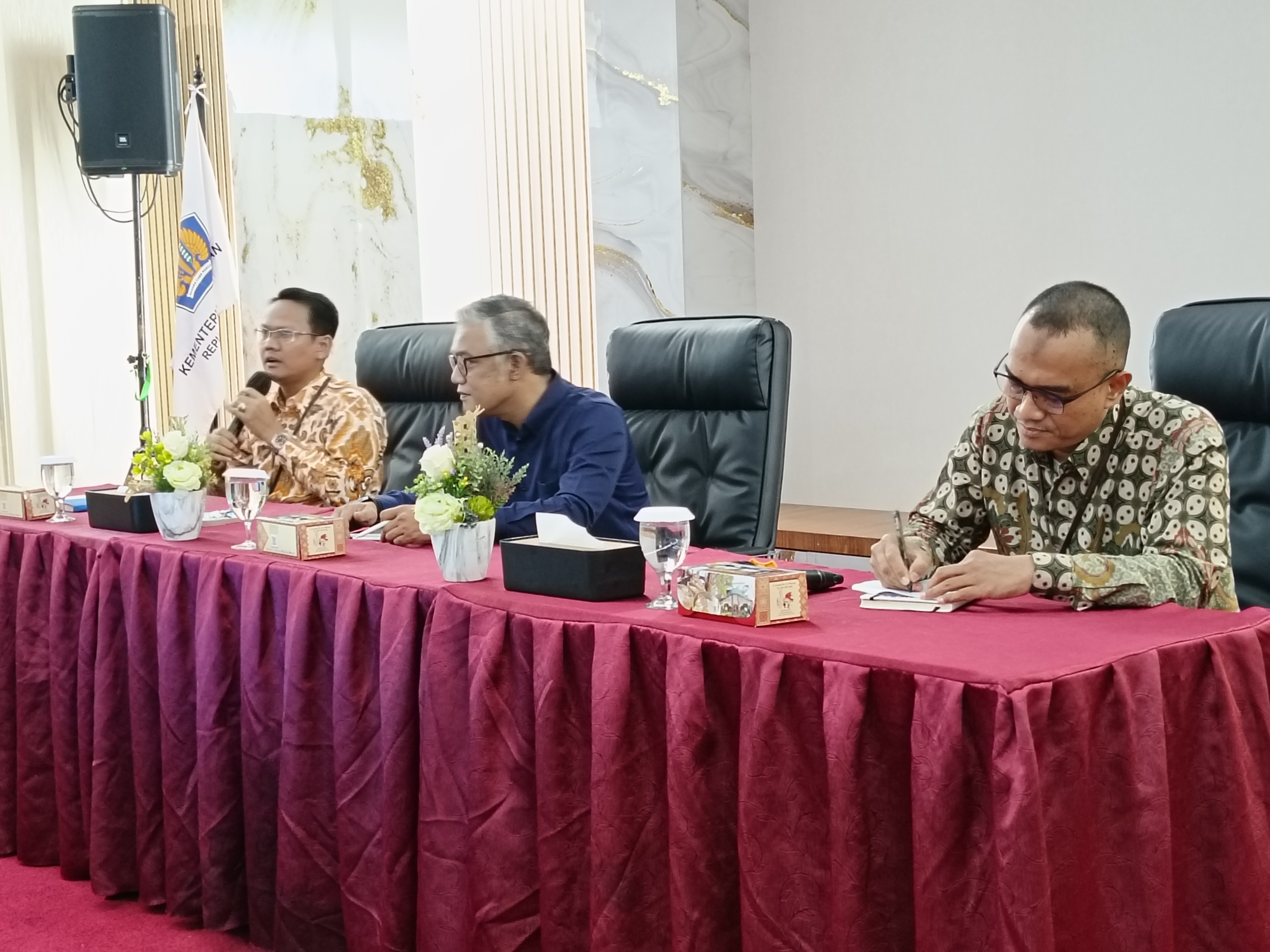Dorong Peningkatan Layanan Berintegritas dan Transparan, Kanwil DJKN Sulseltrabar Gelar FKP Dorong Peningkatan Layanan Berintegritas dan Transparan, Kanwil DJKN Sulseltrabar Gelar FKP