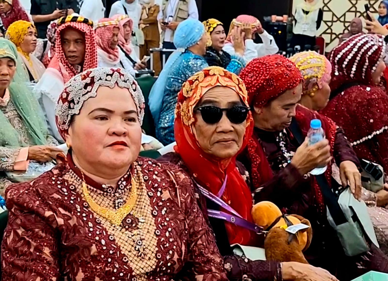 Ekspresi Bahagia Jemaah Haji Kloter 09 UPG