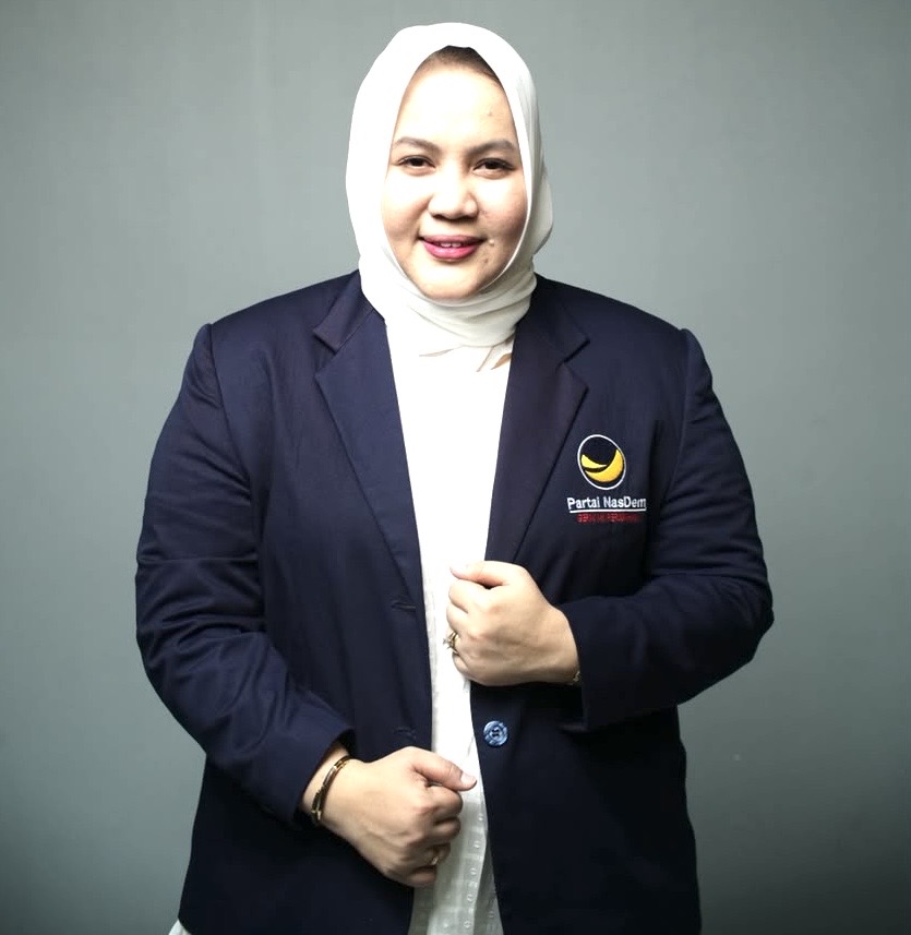 Dibesarkan Dengan Nilai Pengabdian, Putri Dakka Ukir Jejak ke DPR Mengikuti Warisan Sang Ayah