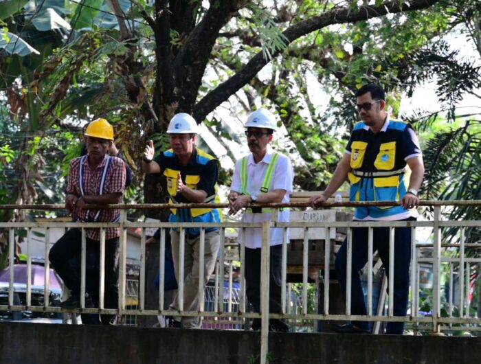 PDAM Makassar Keruk 7 Km Saluran Air untuk Amankan IPA Panaikan