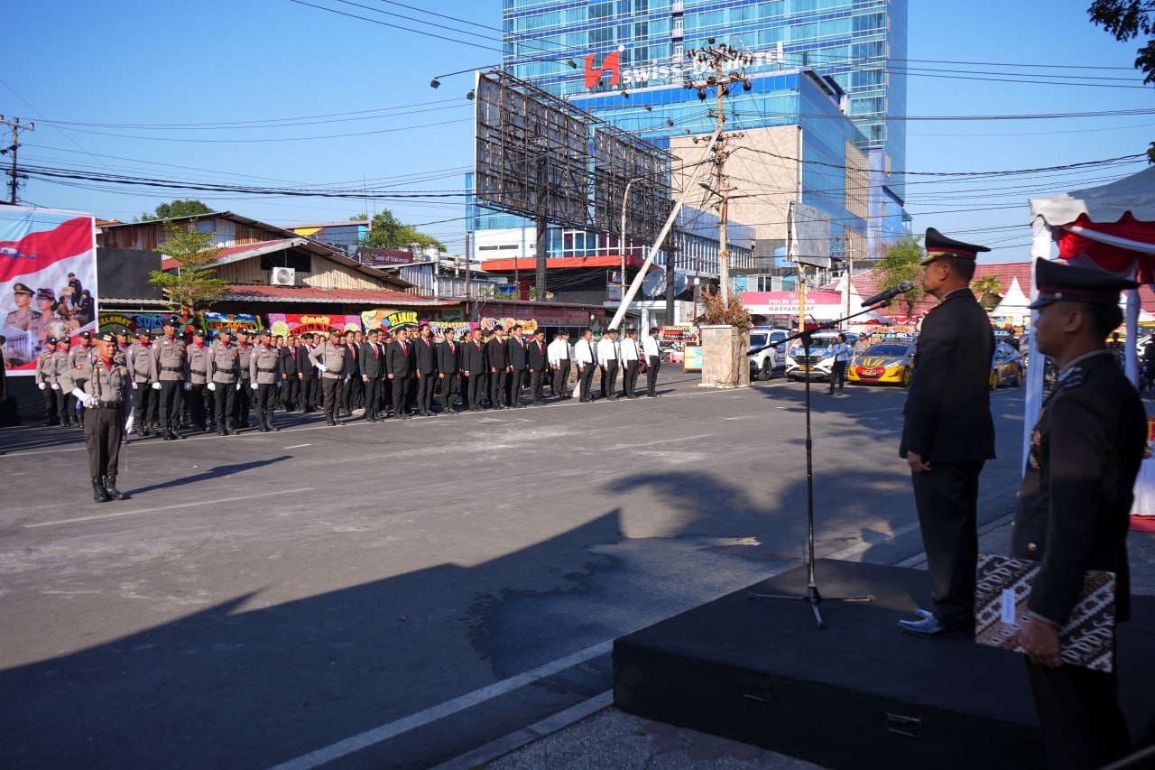 IMG-20260701-WA0101 Hari Bhayangkara ke-80, Polres Pelabuhan Makassar Teguhkan Komitmen "Polri untuk Masyarakat"