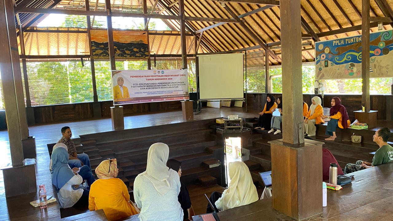 PKM UNM Dorong Pendidikan Lingkungan Partisipatif Berbasis Matematika Kontekstual dan Agrowisata Berkelanjutan di Puntondo