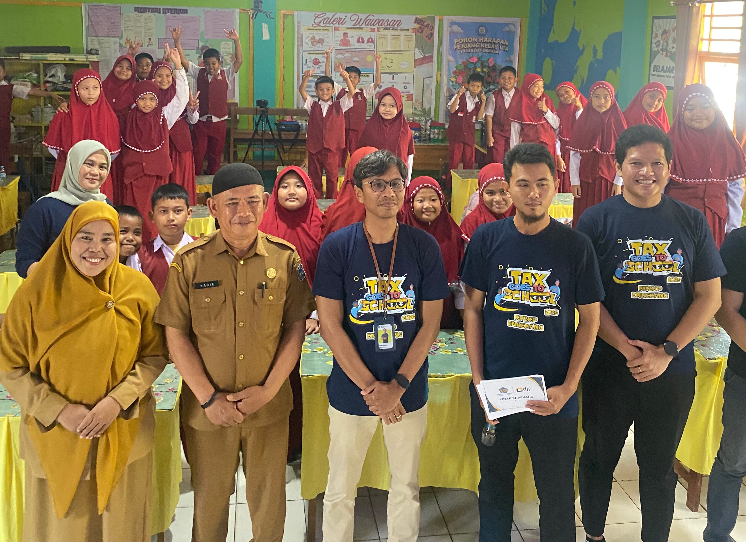 Pajak Goes to School Hadir di SDN 1 Enrekang, Edukasi Pajak Dikemas Lewat Games dan Dongeng