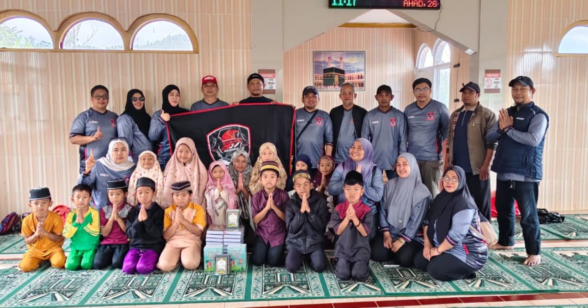 Gowata Sakti Motor Bersama Honda ADV Chapter Gowa Gelar Aksi Sosial, Salurkan Al-Qur'an dan Buku Ibadah untuk Masyarakat