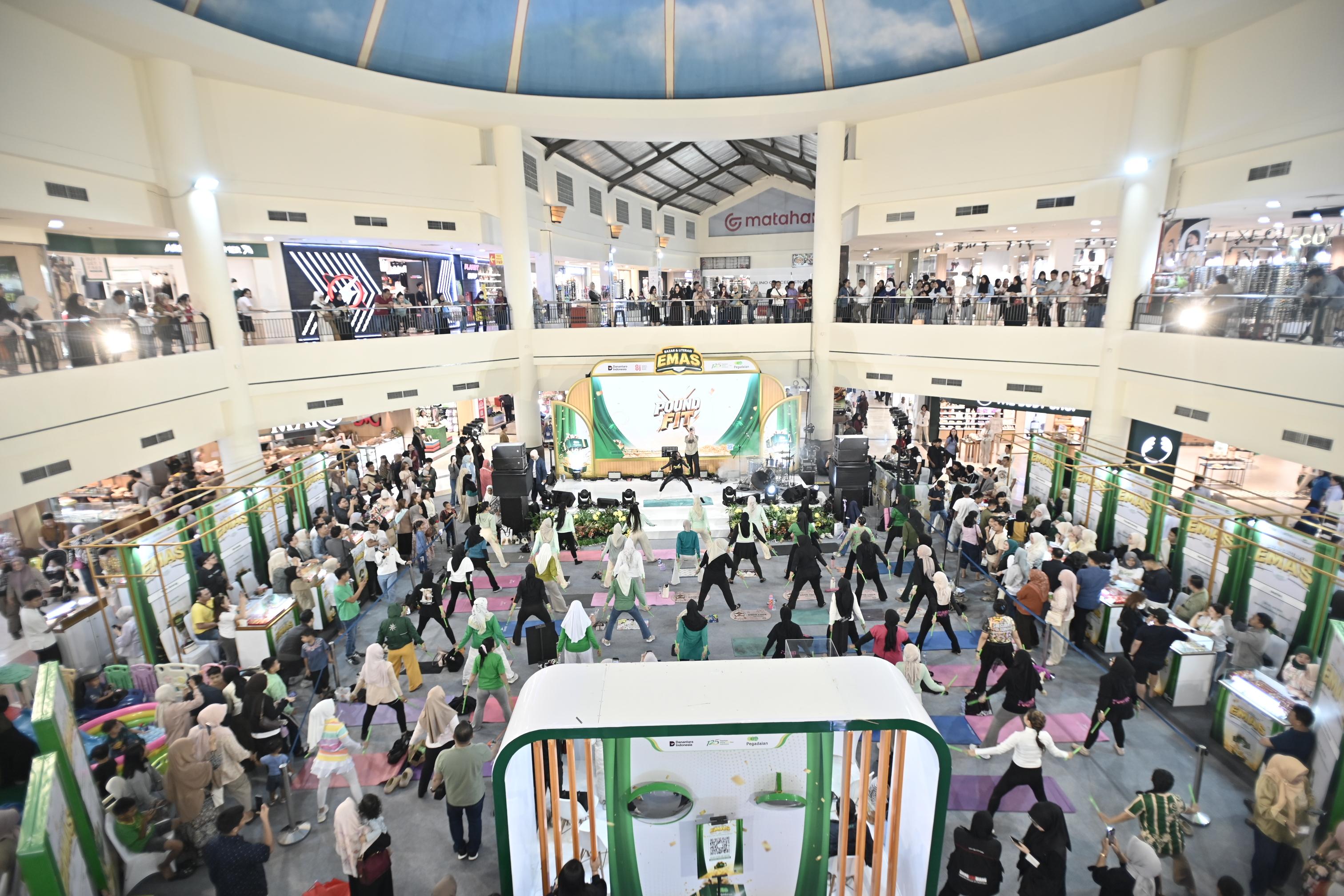 Pegadaian Gencarkan Literasi Investasi Emas Digital Lewat Tring! di Mall Panakkukang