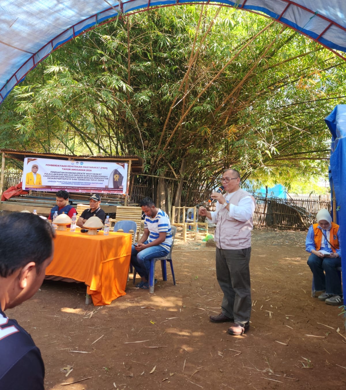 Tim Pengabdi LP2M UNM Hadirkan Inovasi Teknologi Tepat Guna untuk Masyarakat Pulau Lakkang