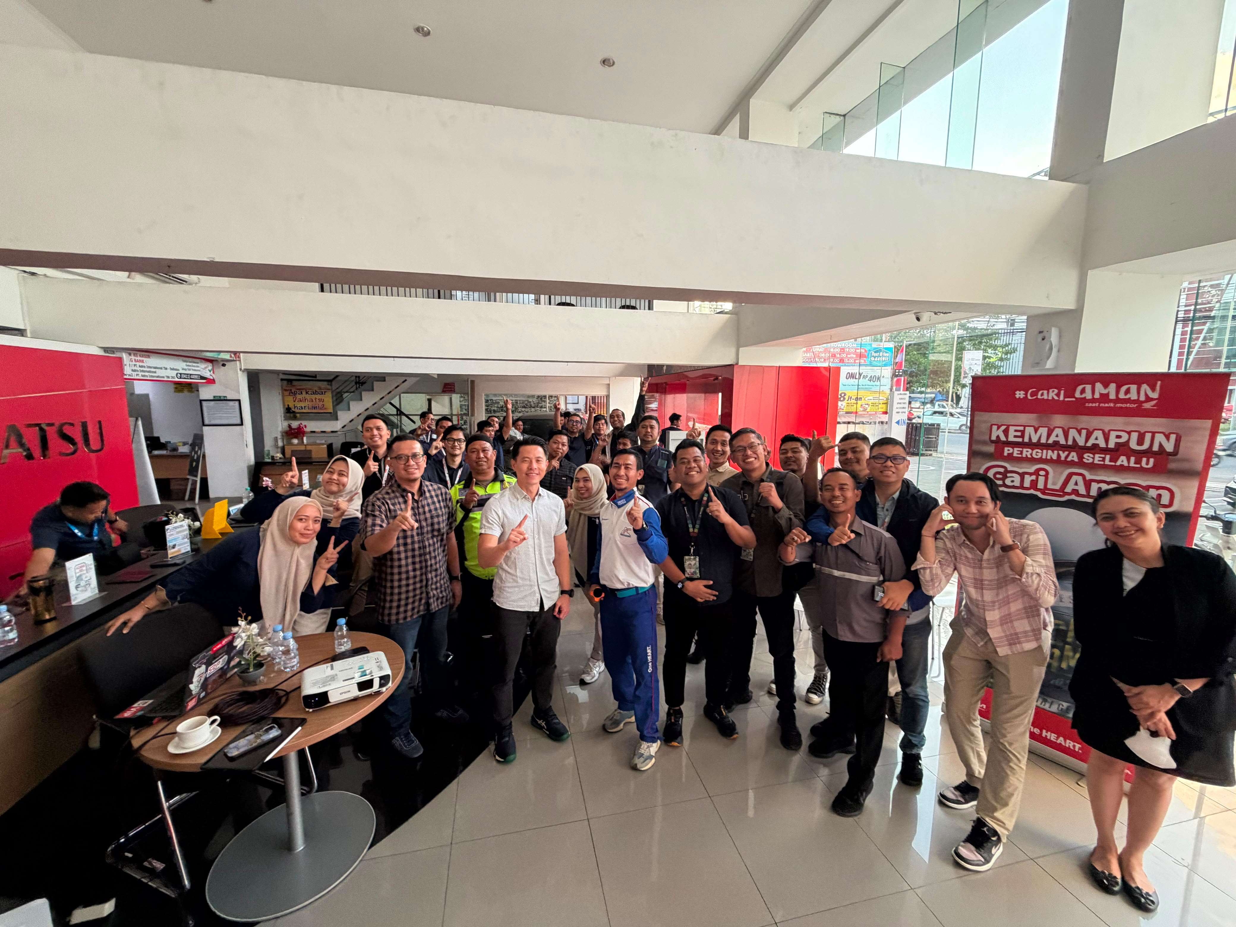 Asmo Sulsel Beri Edukasi Safety Riding bagi Karyawan Astra Daihatsu Makassar, Perkuat Sinergi Grup Astra dalam Kampanye Keselamatan Berkendara