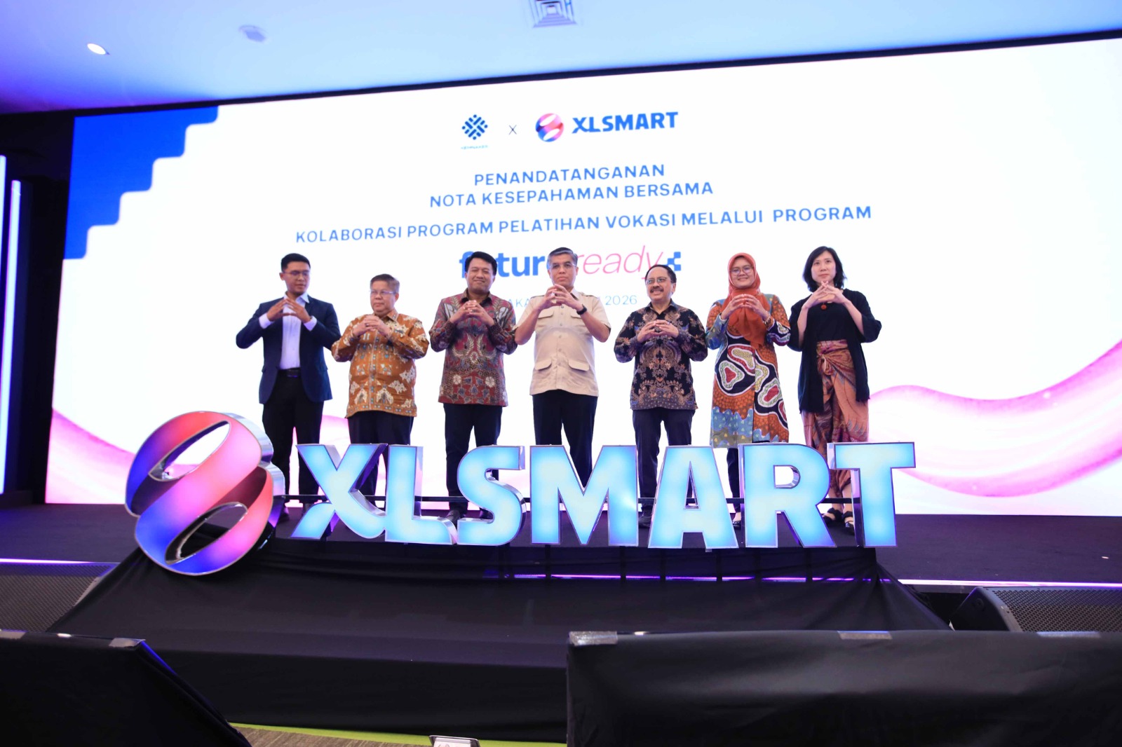 XLSMART Luncurkan Future Ready
