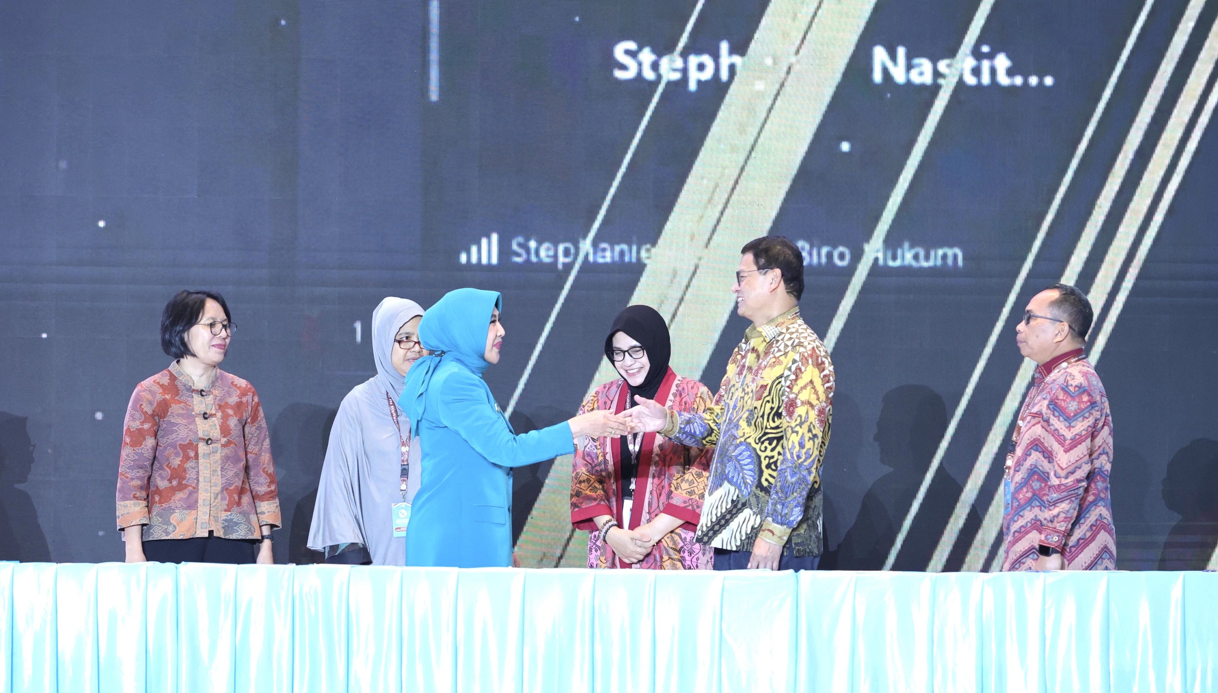 Taruna Ikrar: BPOM Kolaborasi Jutaan Kader PKK Perangi Obat, Skincare, dan Pangan Ilegal