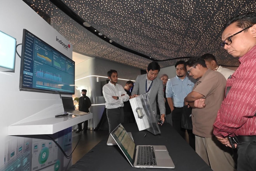 Indosat Business Luncurkan Solusi Manajemen Energi Berbasis AI