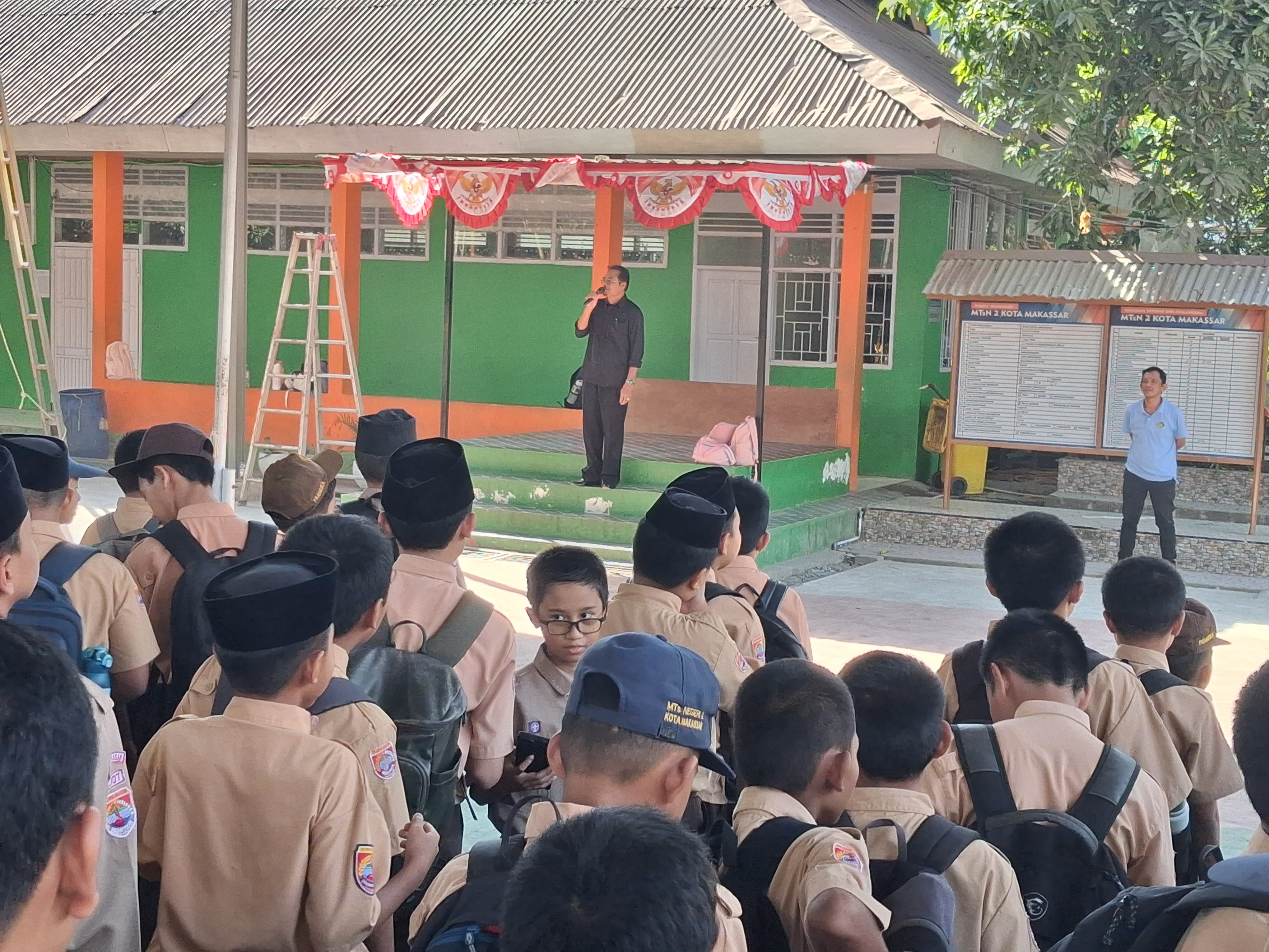 Semarakkan Kemerdekaan RI, MTsN 2 Makassar Siap Gerak Jalan Kebangsaan Cinta Tanah Air