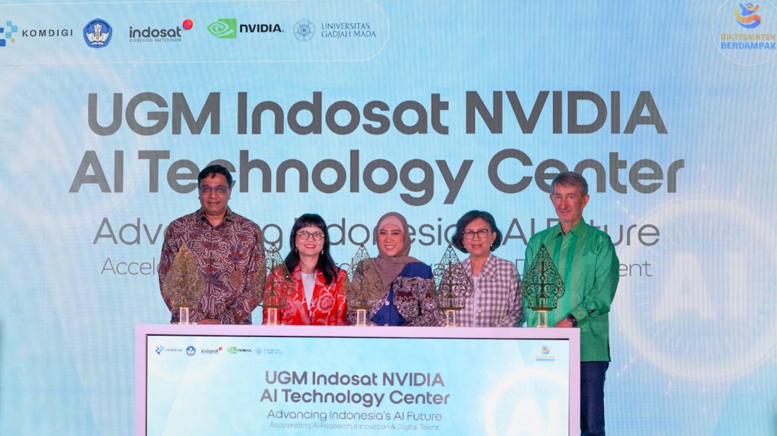 Kemkomdigi, Indosat, NVIDIA, dan UGM Resmi Buka UGM Indosat NVIDIA AI Technology Center untuk Memajukan Riset dan