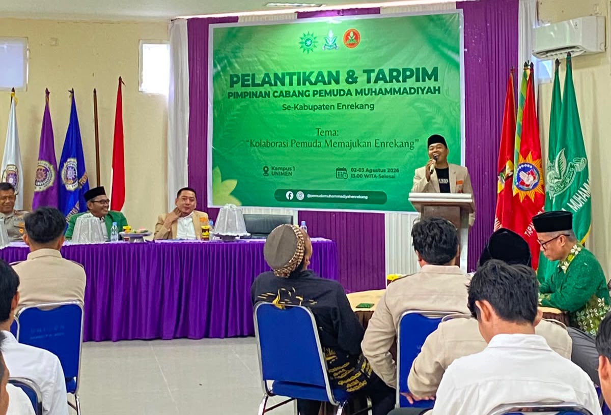 Pelantikan Serentak PCPM Se-Kabupaten Enrekang, Dr. Umaruddin Dorong Penguatan Ideologi Dan Kolaborasi Pemuda
