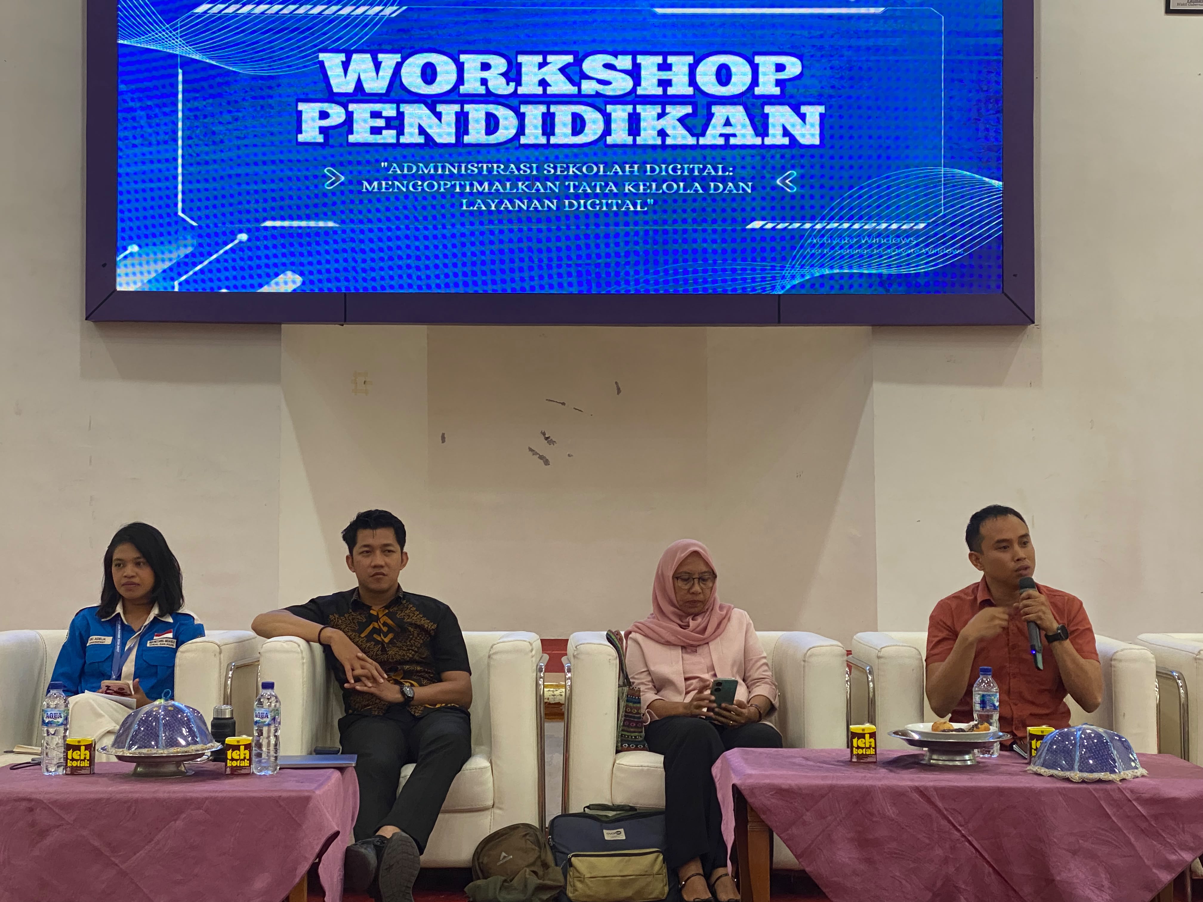 Puluhan Guru Ikuti Workshop Administrasi Sekolah Digital; Pemateri Dari KCD Dikbud Sulsel, Kadis Dikbud Enrekang Dan Akademisi UNM