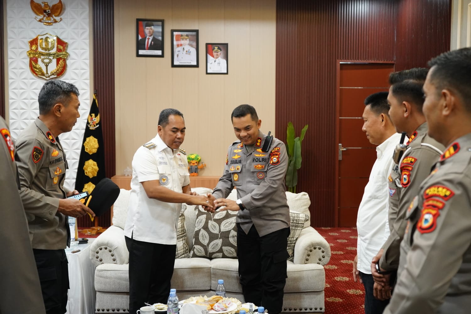 Bupati Wajo Terima Kunjungan Kapolres Wajo AKBP Douglas Mahendrajaya
