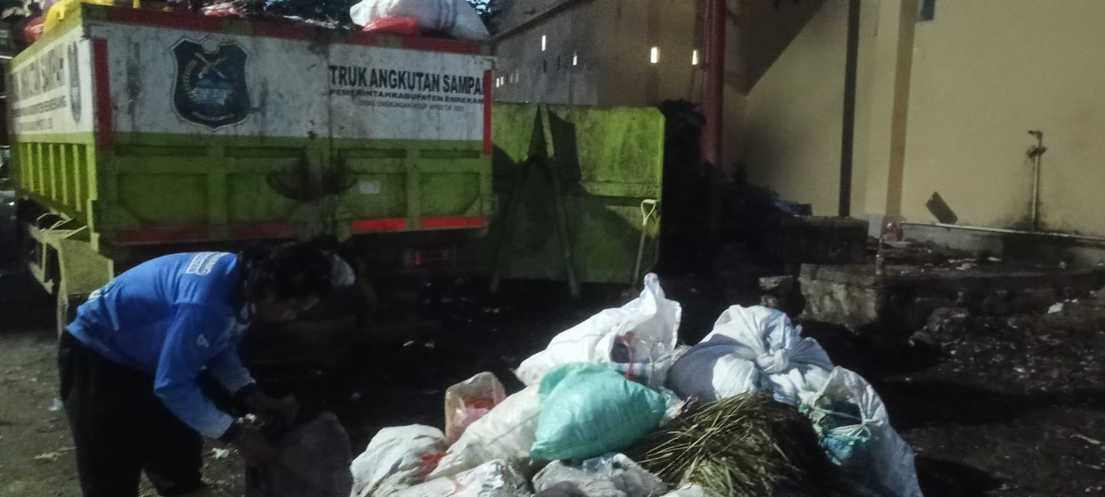 Penumpukan Sampah Disorot, DLH Enrekang Pastikan Tak Berhari-hari