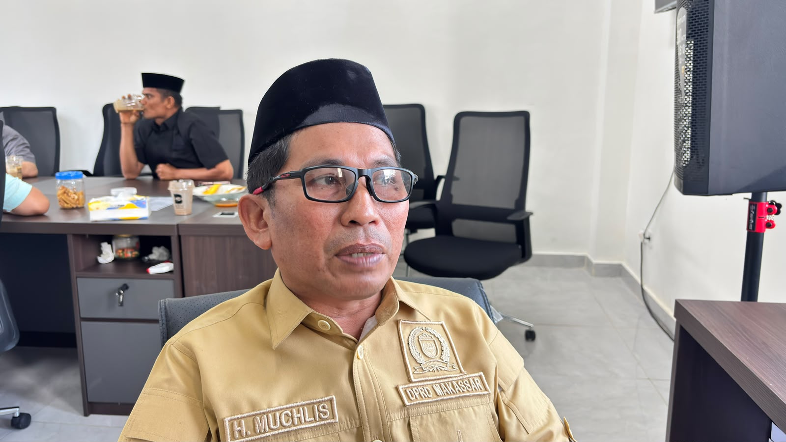 Muchlis Misbah Minta Kabel Semrawut Ditertibkan