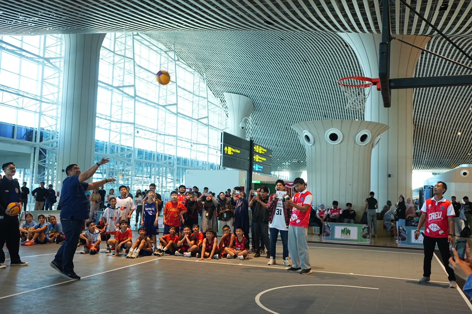 Pertama Kali, Bandara Sultan Hasanuddin Gelar Kompetisi Basket 3X3, Libatkan 56 Tim