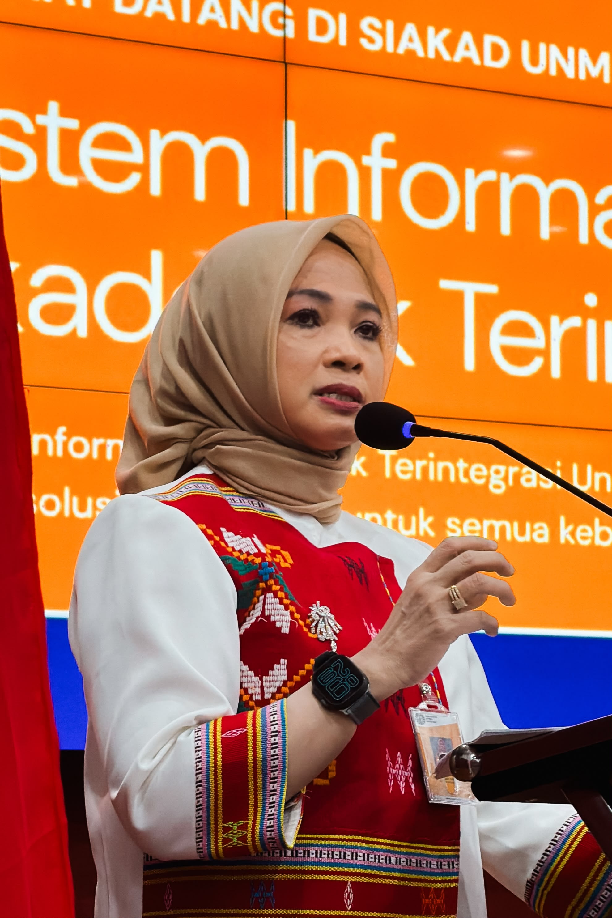 Prof Aslinda Apresiasi Tim Penyusun Modul MKWPU di Launching Komando Perkuliahan