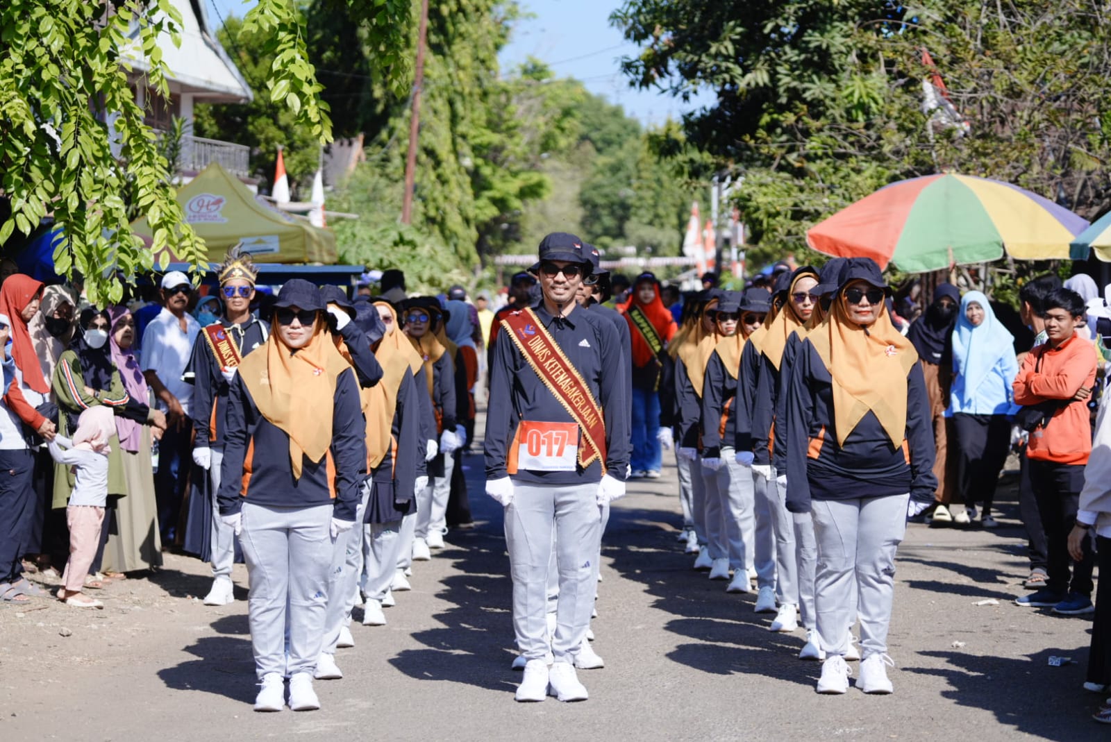 Disnaker Pangkep Sabet Juara III Lomba Gerak Jalan HUT ke-81 RI