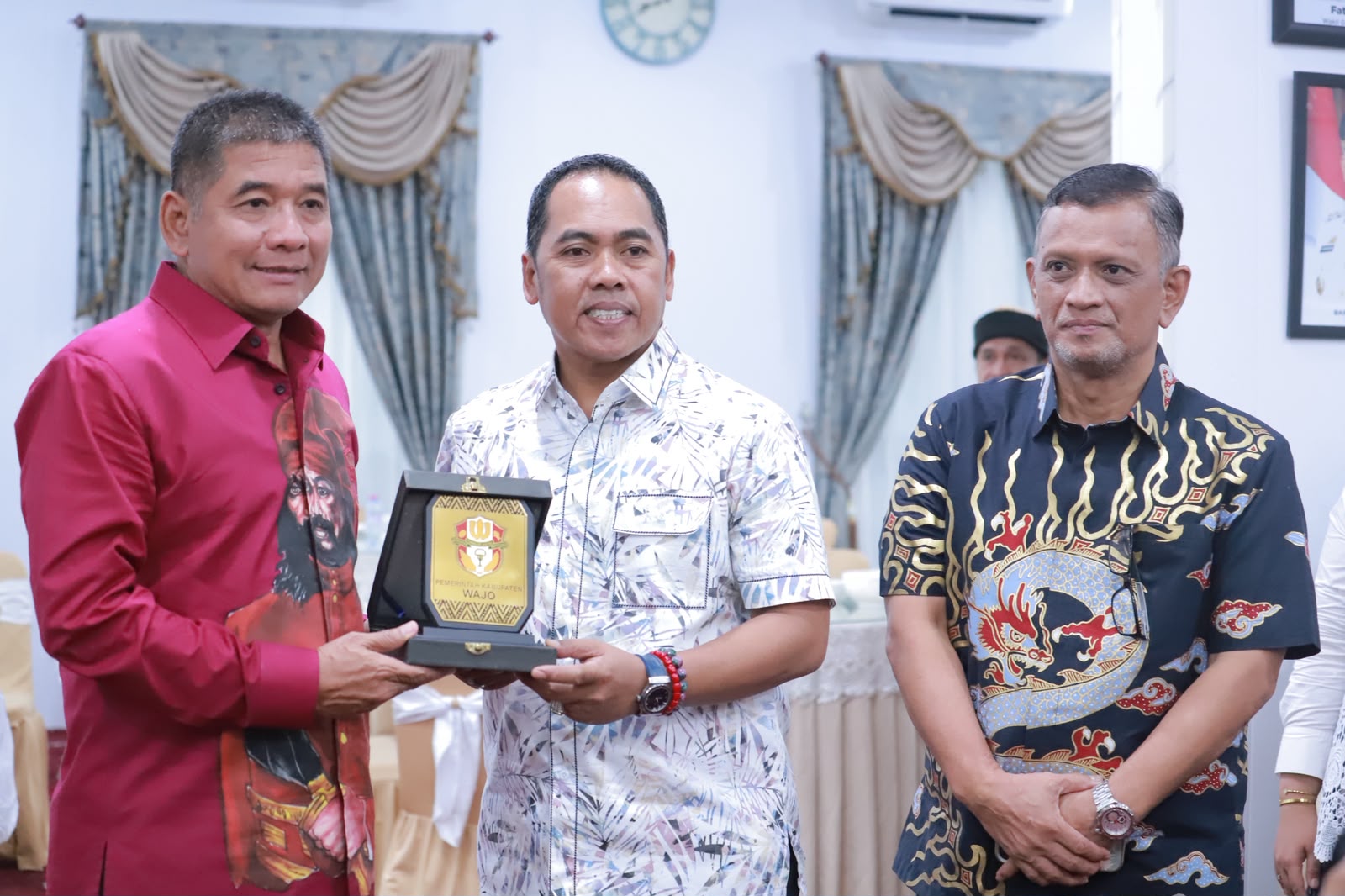 Bupati Wajo Andi Rosman Terima Kunjungan Pangdam XIV/Hasanuddin, Mayor Jenderal TNI Bangun Nawoko