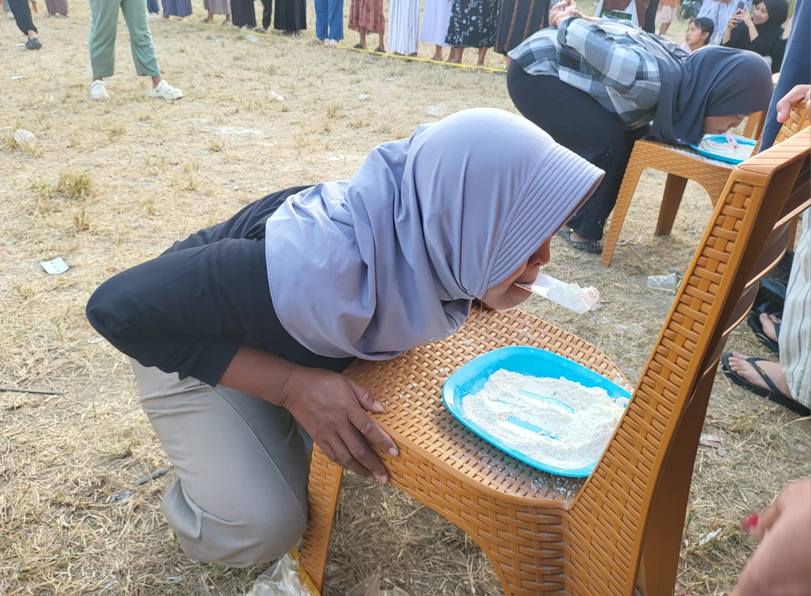 Warga Desa Bontobiraeng Selatan Meriahkan HUT RI ke-81 dengan Berbagai Perlombaan