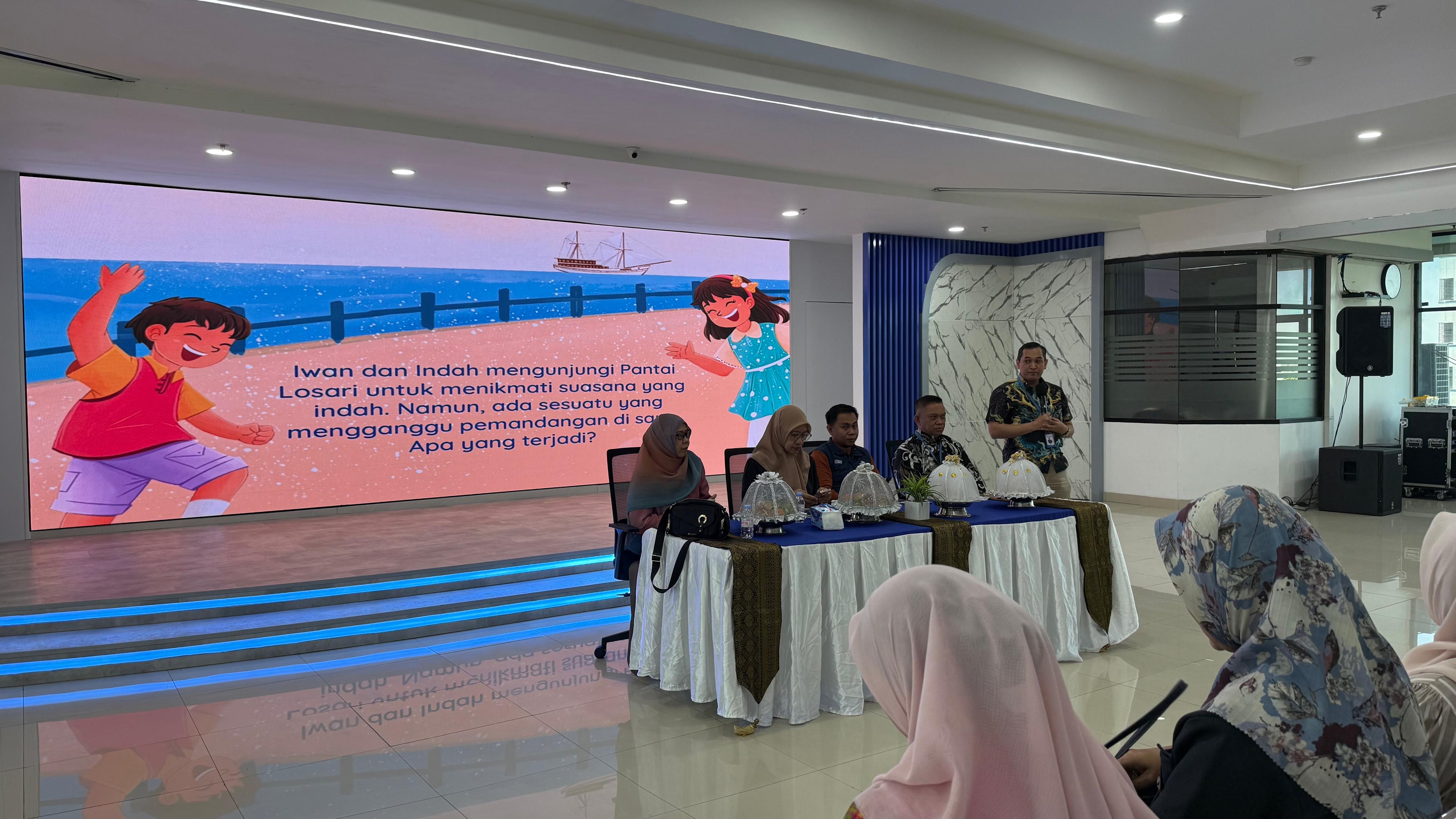 Kembangkan Potensi Kepemimpinan, Penerbit Erlangga Himpun Kepala Sekolah di Makassar dalam Coaching dan Mentoring
