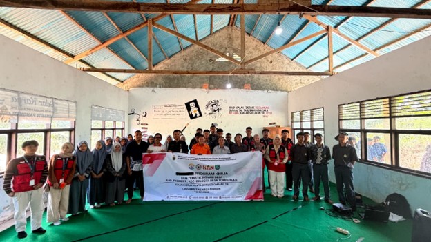 Mahasiswa KKN Unhas Edukasi Pemilih Pemula untuk Meningkatkan Literasi Demokrasi dan Partisipasi Politik Siswa SMAN 19 Pangkep